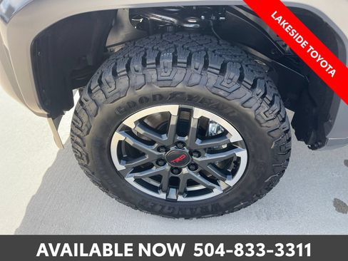 Certified 2026 Toyota Tacoma TRD Sport AWD/4WD image 14