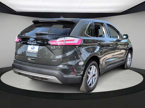 Used 2024 Ford Edge SEL AWD/4WD image 8