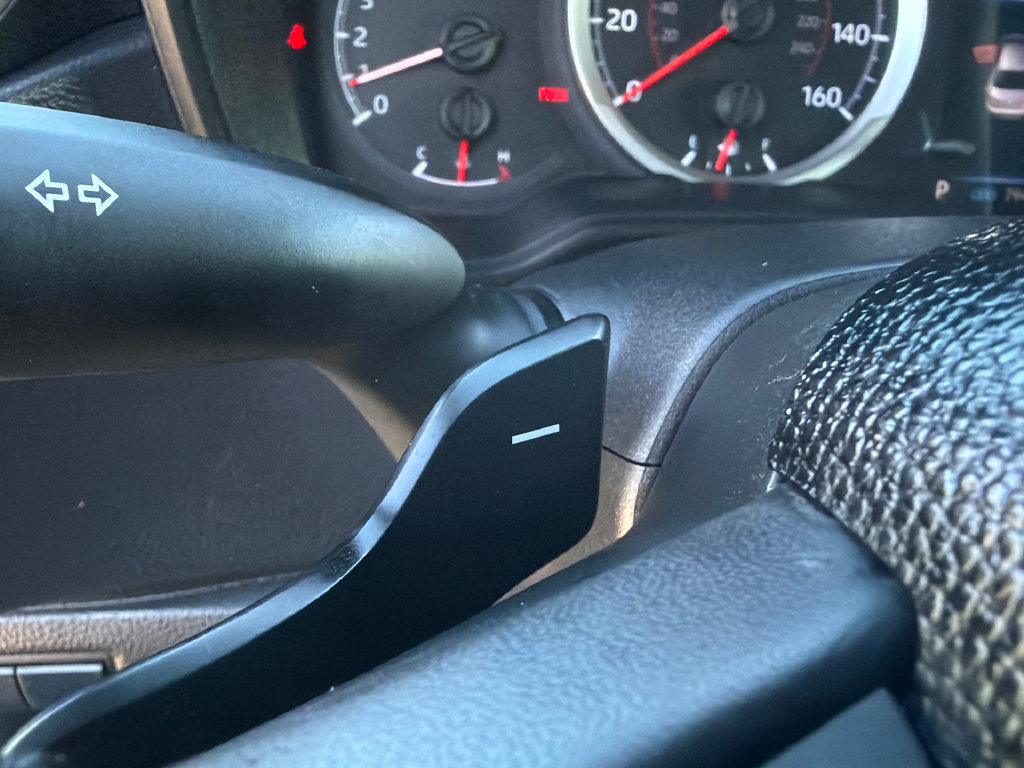 Used 2021 Toyota Corolla SE FWD image 28