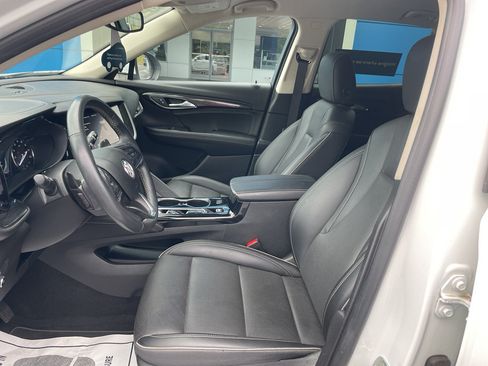 Certified 2023 Buick Envision Essence FWD image 9