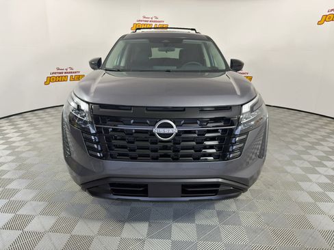 New 2026 Nissan Pathfinder SV image 9