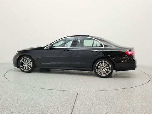 Certified 2022 Mercedes-Benz E 450 4MATIC Sedan image 8
