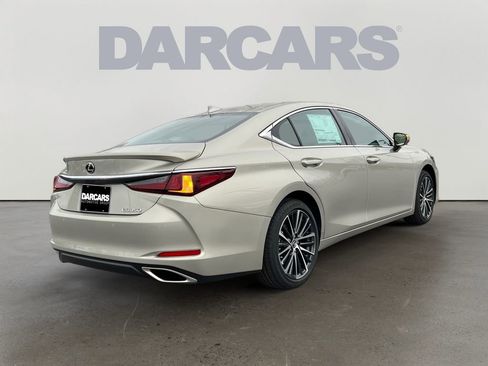 New 2025 Lexus ES 350 w/ Premium Package image 2