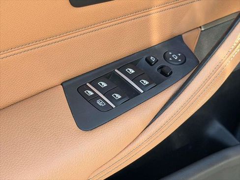 Used 2023 BMW M550i xDrive w/ Executive Package AWD/4WD image 19