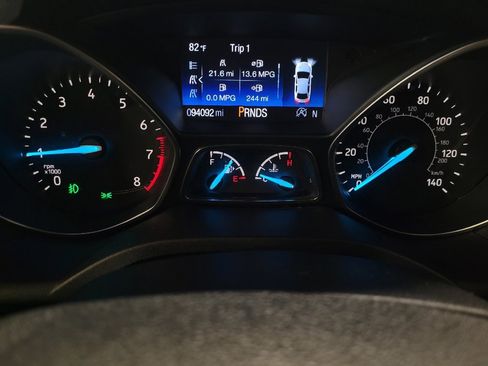 Used 2018 Ford Escape SE w/ SE Sync 3 Package FWD image 23