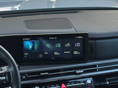 Used 2025 Hyundai Santa Fe SEL image 18