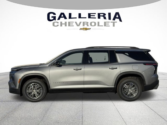 New 2027 Chevrolet Traverse LT w/ Driver Confidence Package FWD image 4