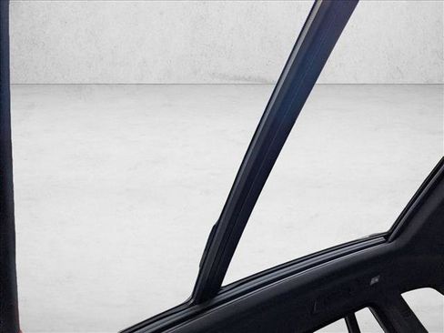 Used 2024 BMW X3 xDrive30i w/ Convenience Package image 17