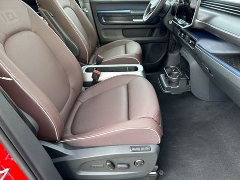 New 2025 Volkswagen ID. Buzz Pro S Plus image 18