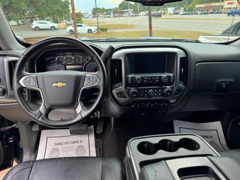 Used 2017 Chevrolet Silverado 1500 LTZ Z71 w/ LTZ Plus Package AWD/4WD image 16