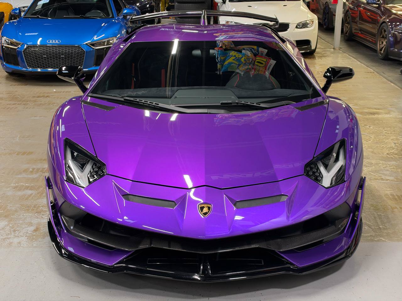Used 2020 Lamborghini Aventador SVJ AWD/4WD image 3
