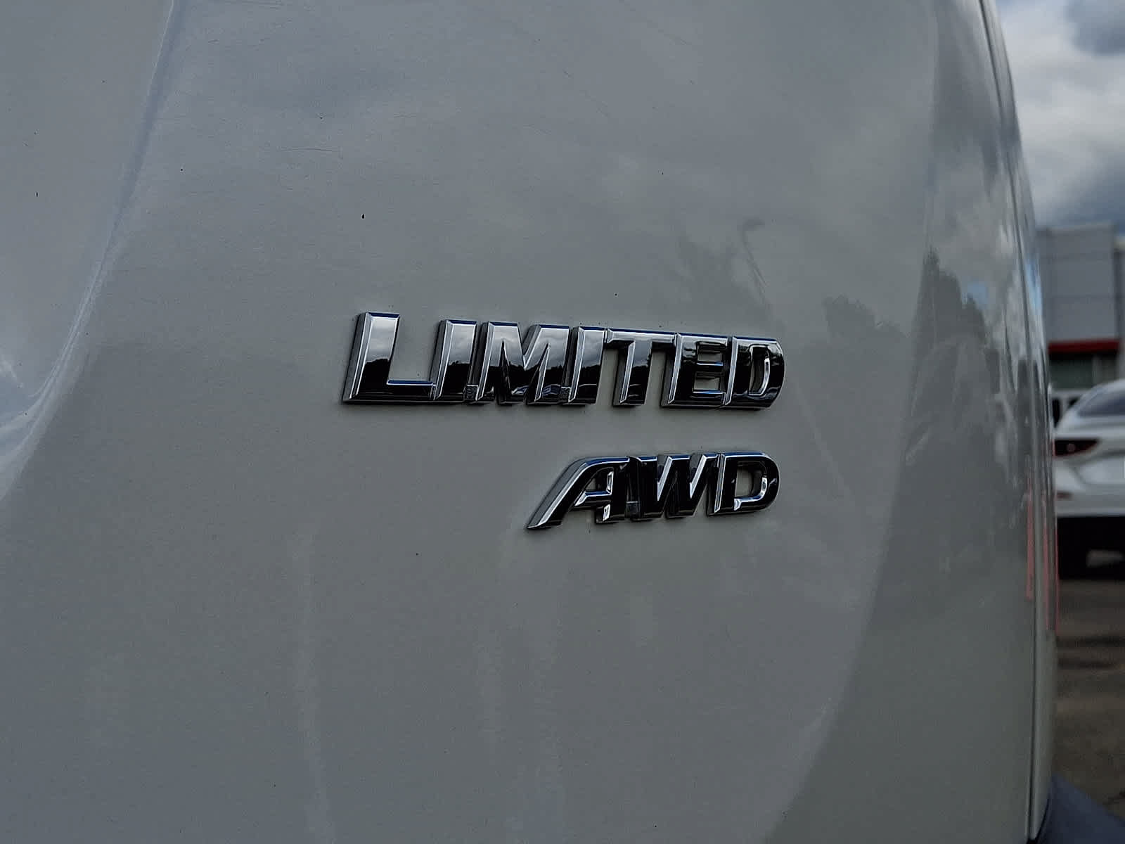 Used 2014 Toyota RAV4 Limited AWD/4WD image 33