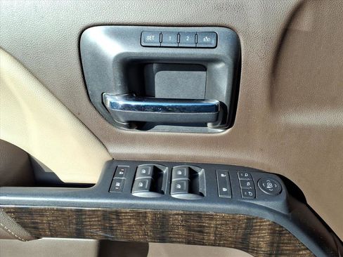 Used 2014 GMC Sierra 1500 Denali w/ Driver Alert Package image 11