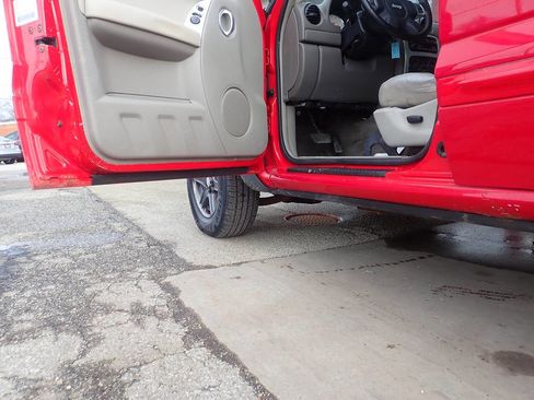 Used 2002 Jeep Liberty Limited image 10