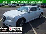 Used 2022 Chrysler 300 Touring image 4