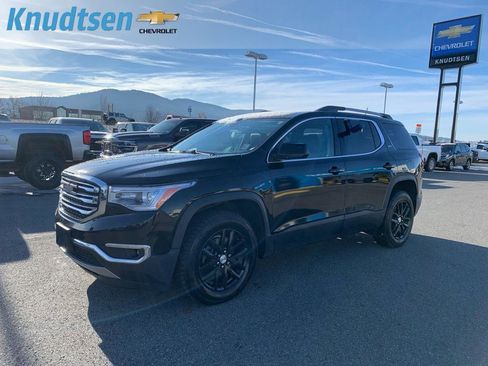 Used 2019 GMC Acadia SLT image 3