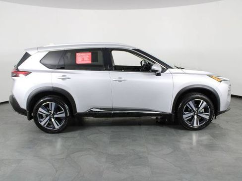 Certified 2021 Nissan Rogue SL FWD image 12