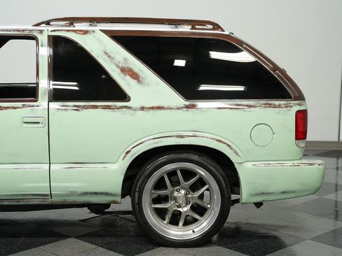 Used 2001 Chevrolet Blazer LS image 21
