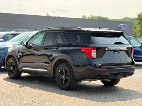 Used 2024 Ford Explorer XLT w/ Class IV Trailer Tow Package AWD/4WD image 39