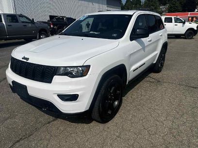 Used 2020 Jeep Grand Cherokee Laredo