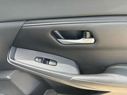 Used 2023 Nissan Sentra SV w/ All-Weather Package FWD image 14