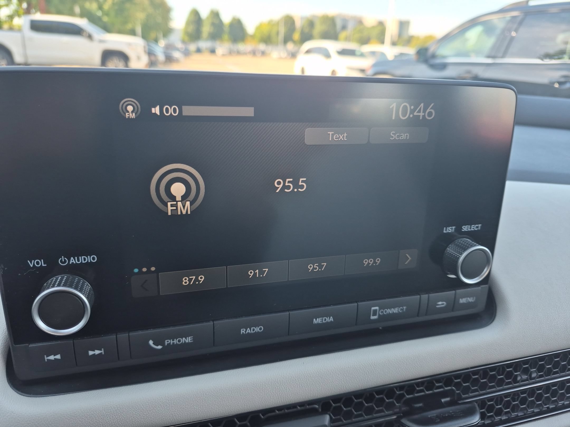 Used 2024 Honda HR-V LX image 19