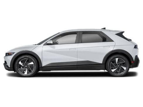 New 2026 Hyundai Ioniq 5 SE image 2
