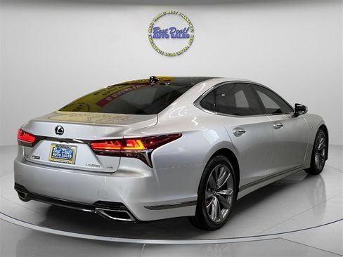 Used 2019 Lexus LS 500 F Sport w/ Accessory Package (Z1) image 5