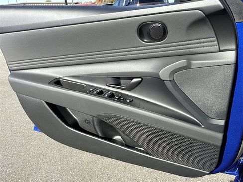 New 2026 Hyundai Elantra Sport image 18