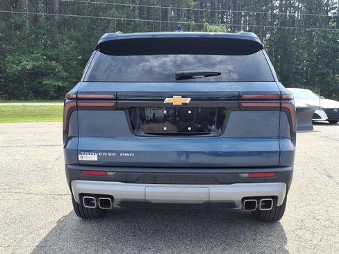 Used 2026 Chevrolet Traverse LT AWD/4WD image 13