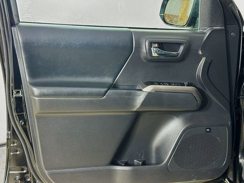 Certified 2023 Toyota Tacoma Limited image 9