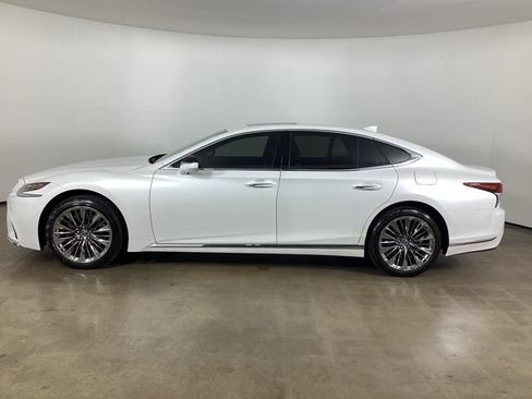Used 2019 Lexus LS 500 w/ Interior Upgrade Package RWD image 10