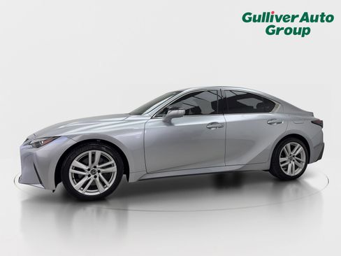 Used 2024 Lexus IS 300 w/ Comfort Package RWD image 2
