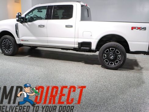 Used 2024 Ford F250 Platinum image 10