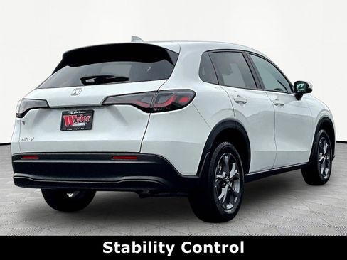 Used 2026 Honda HR-V LX image 6