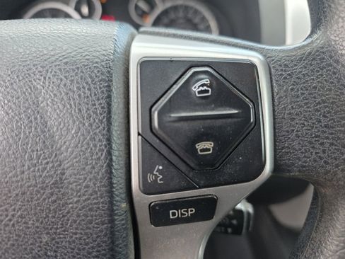 Used 2015 Toyota Tundra SR5 w/ TRD Off Road Package image 20