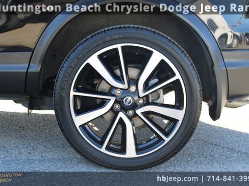 Used 2019 Nissan Rogue Sport SL w/ Premium Package image 8