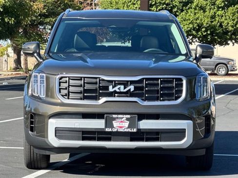 New 2025 Kia Telluride S image 9