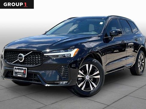 Used 2024 Volvo XC60 B5 Core AWD/4WD image 1