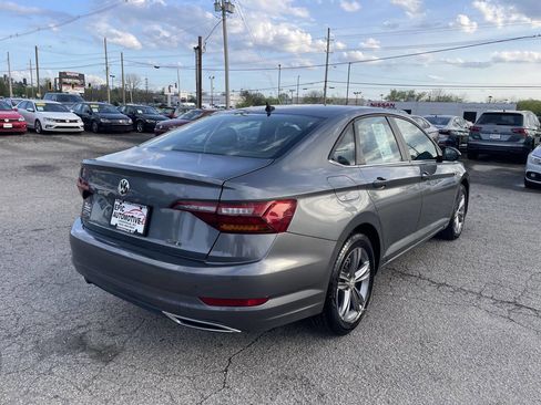 Used 2019 Volkswagen Jetta R-Line image 5