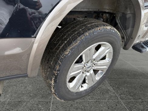 Used 2020 Ford F150 Lariat w/ Equipment Group 502A Luxury image 10