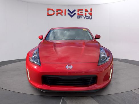 Used 2019 Nissan 370Z Touring Sport image 9