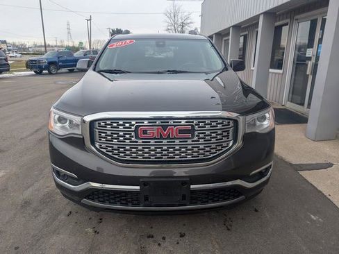 Used 2018 GMC Acadia Denali image 3