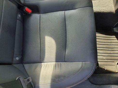 Used 2015 Subaru Legacy 2.5i Limited image 36