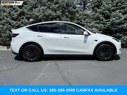 Used 2023 Tesla Model Y Long Range AWD/4WD image 10