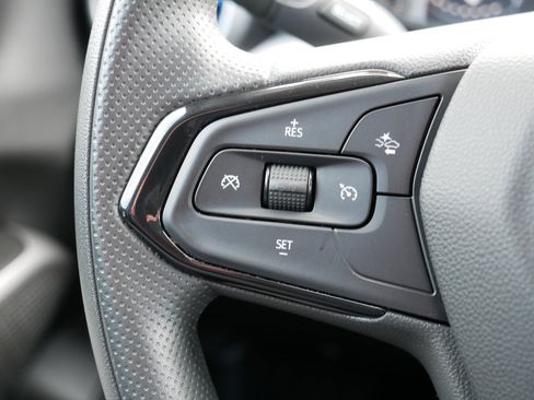 Used 2024 Chevrolet Trax LS w/ LS Convenience Package image 28