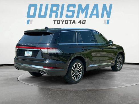 Used 2023 Lincoln Aviator AWD w/ Premium Package image 7
