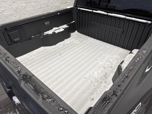 New 2025 Toyota Tacoma TRD Off-Road image 9