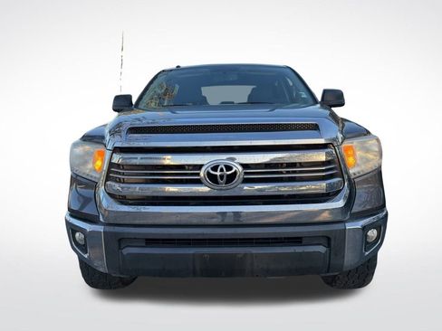 Used 2016 Toyota Tundra SR5 image 3