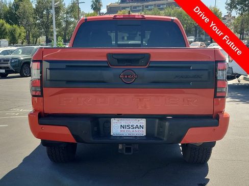 Used 2025 Nissan Frontier PRO-4X w/ Tow Package AWD/4WD image 34